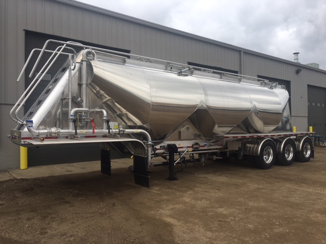 mac penumatic trailers alberta