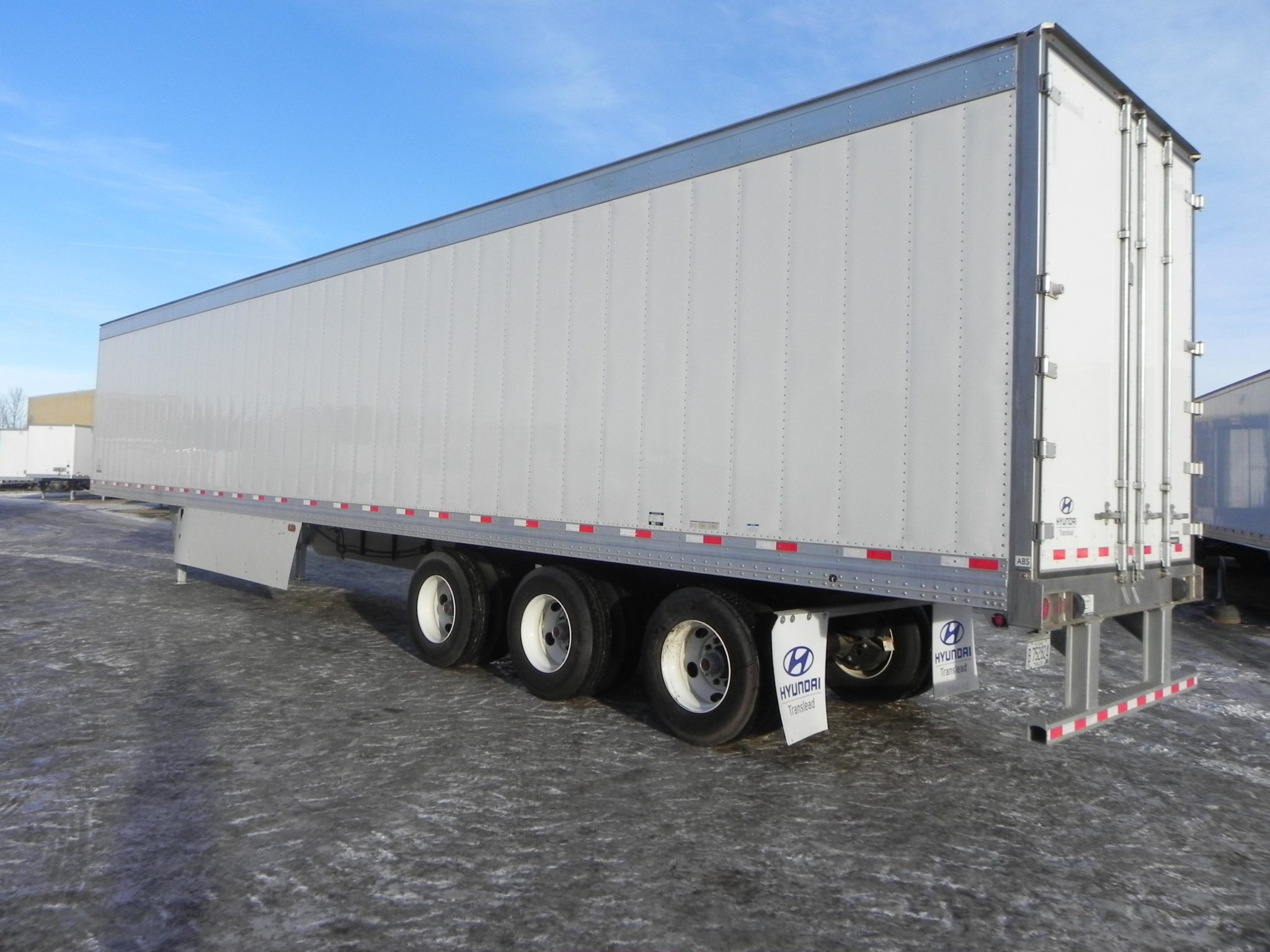 reefer trailers canada